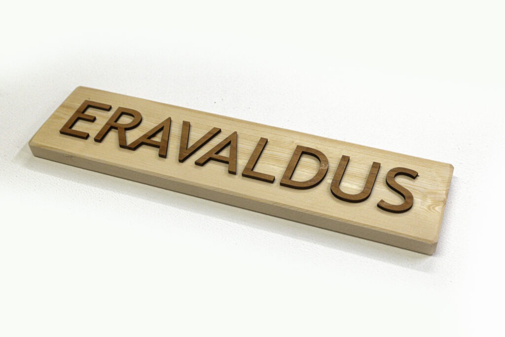 Puidust silt eravaldus, eravalduse silt